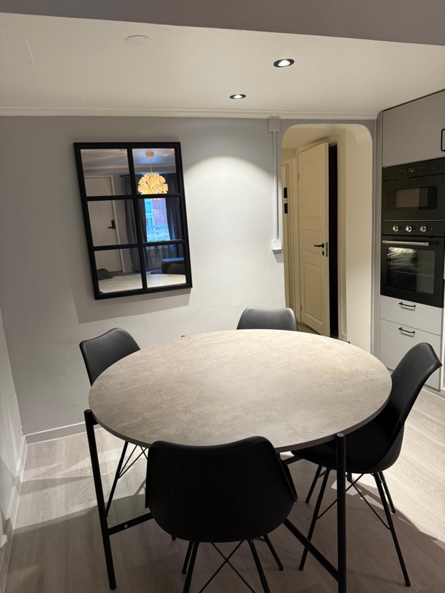 Appartamento Modern Familjelaegenhet Sundsvall Esterno foto