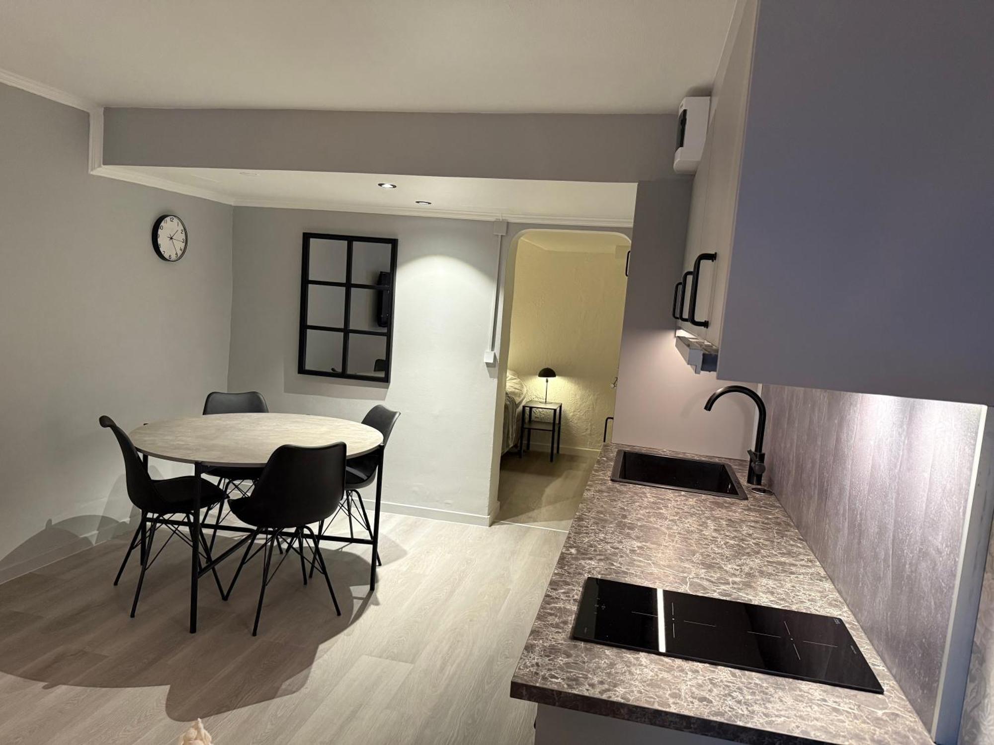 Appartamento Modern Familjelaegenhet Sundsvall Esterno foto